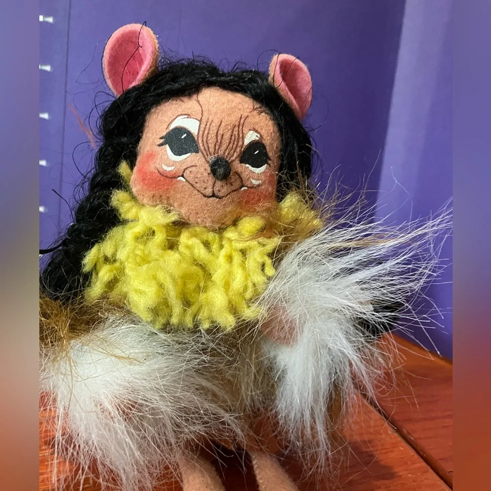 NEW with Tag Annalee 6” Indian Girl Mouse 308504